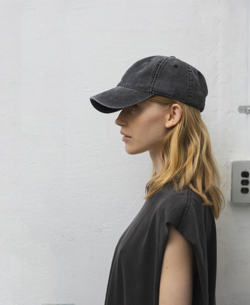 fmcd_cap_black_01_1200x1200.