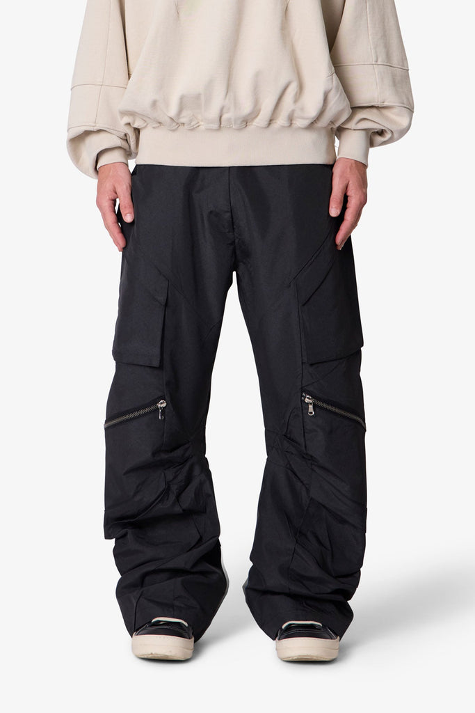 Cross Zip Cargo Pants - Black | mnml | shop now