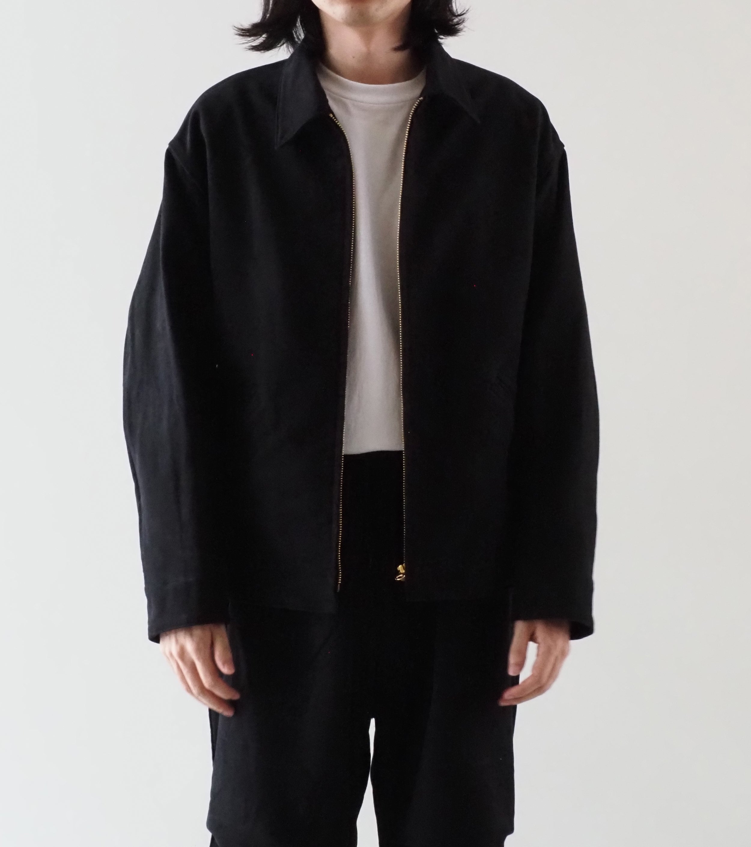 COMOLI モール スキン ジップ ショートジャケット , Black – Navyblue