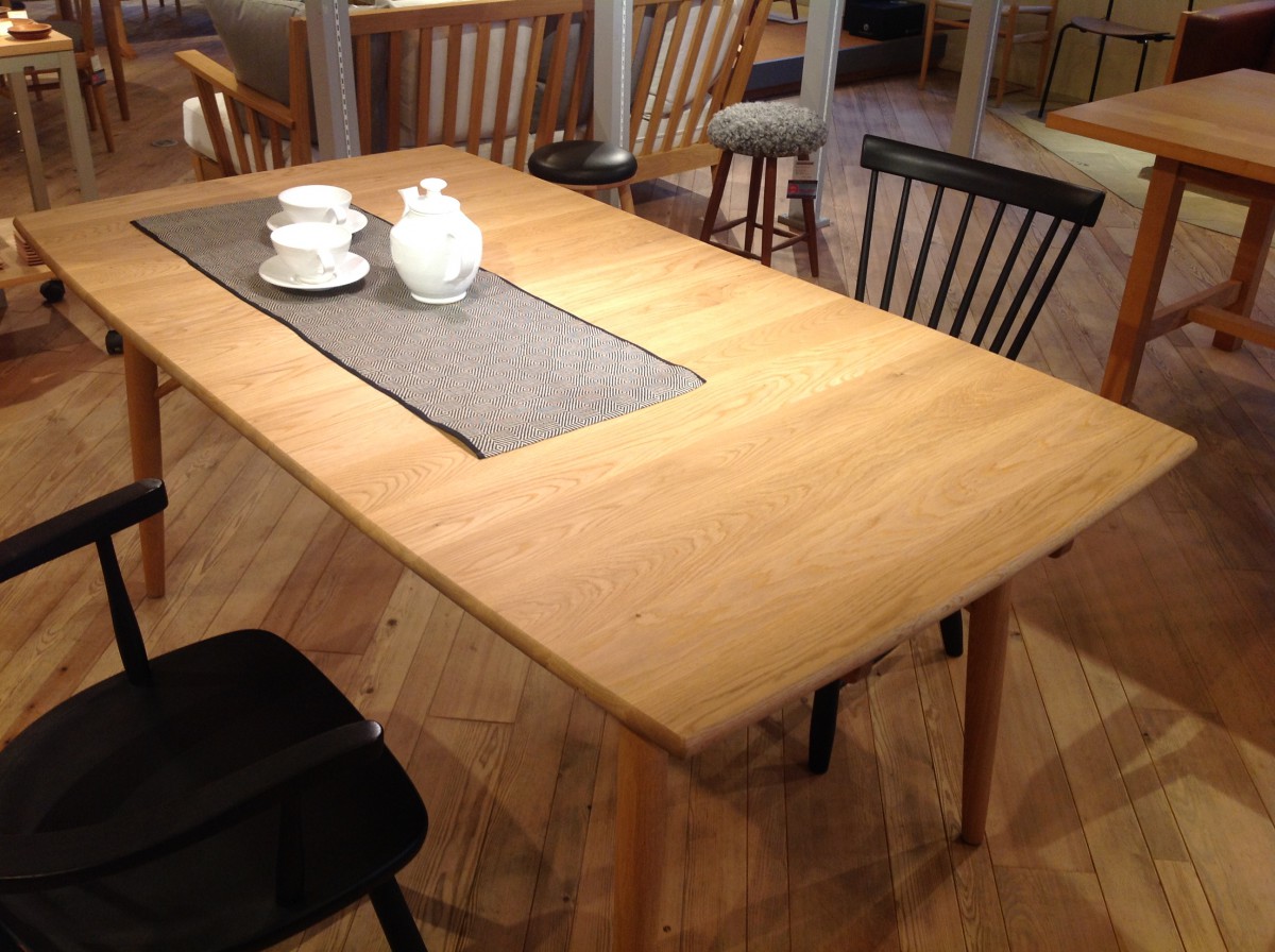 Pickup Furniture【No.2:Extension Table(北の住まい設計社)】