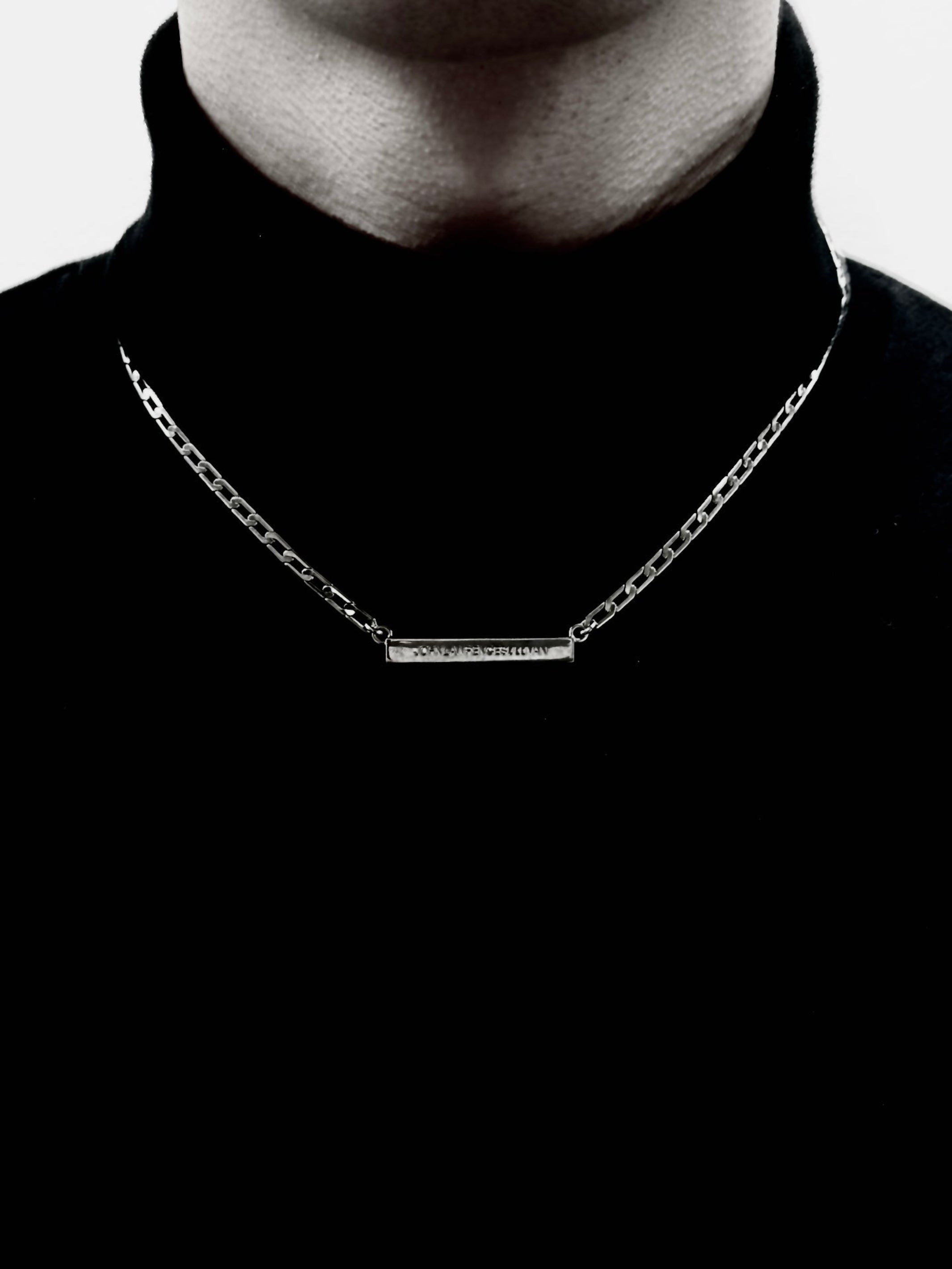 PLATE TOP NECKLACE
