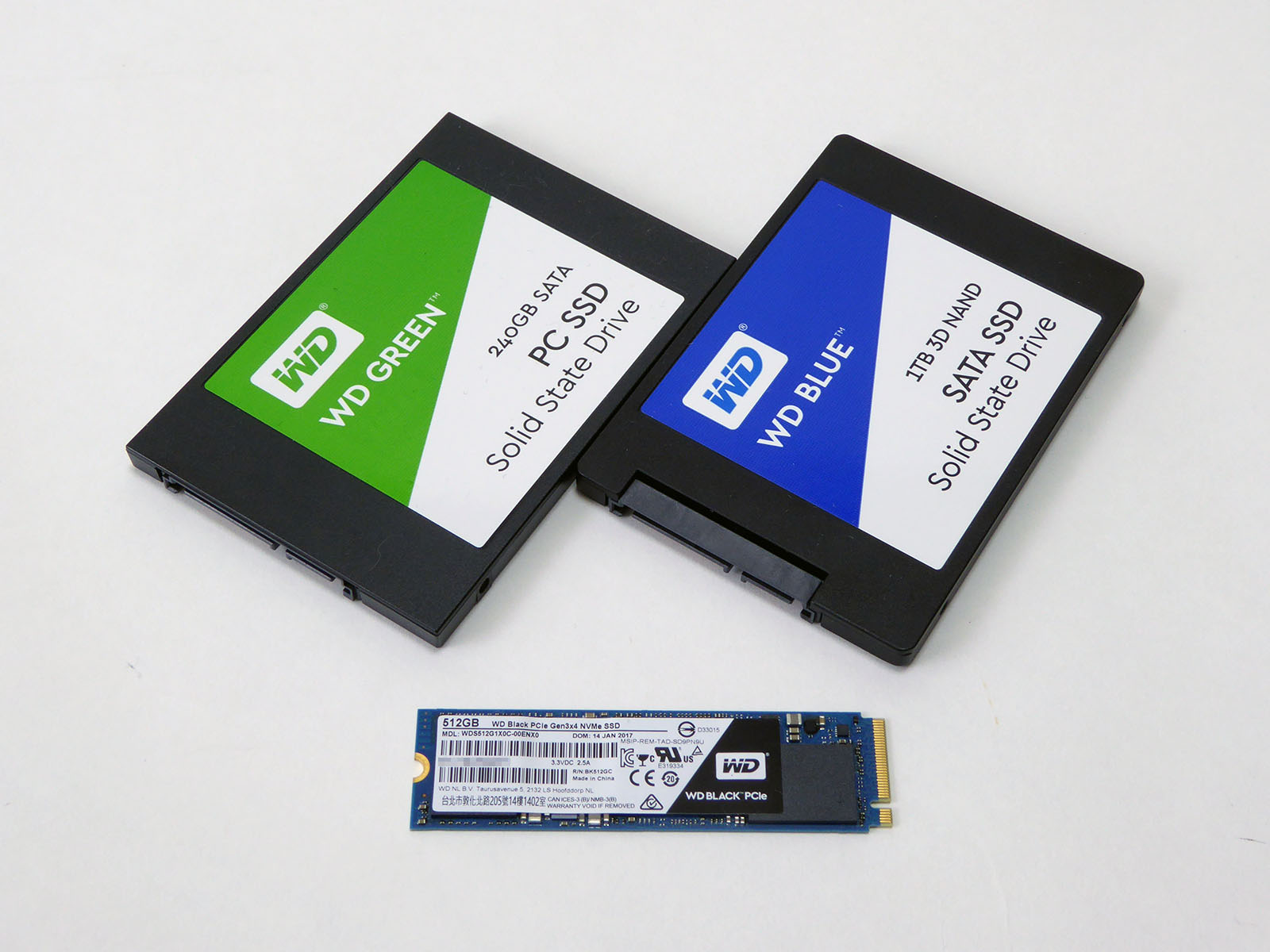 松*様 WD Blue 1TB SSD【健康状態98%】総書込量少なめ SSD
