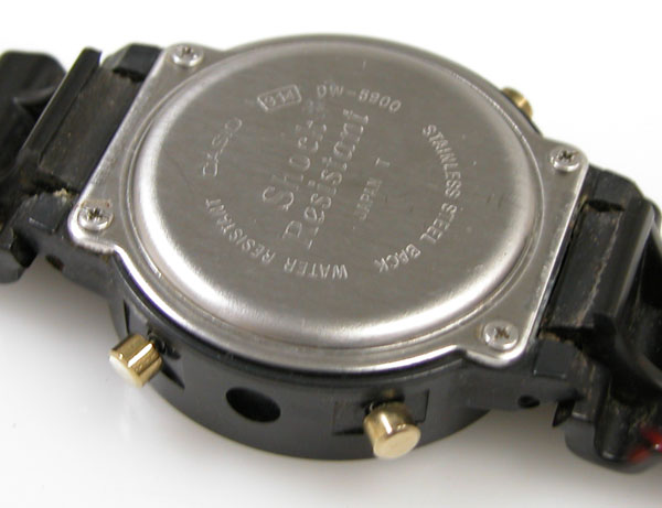G-SHOCK DW5900/914 ガラスの曇り