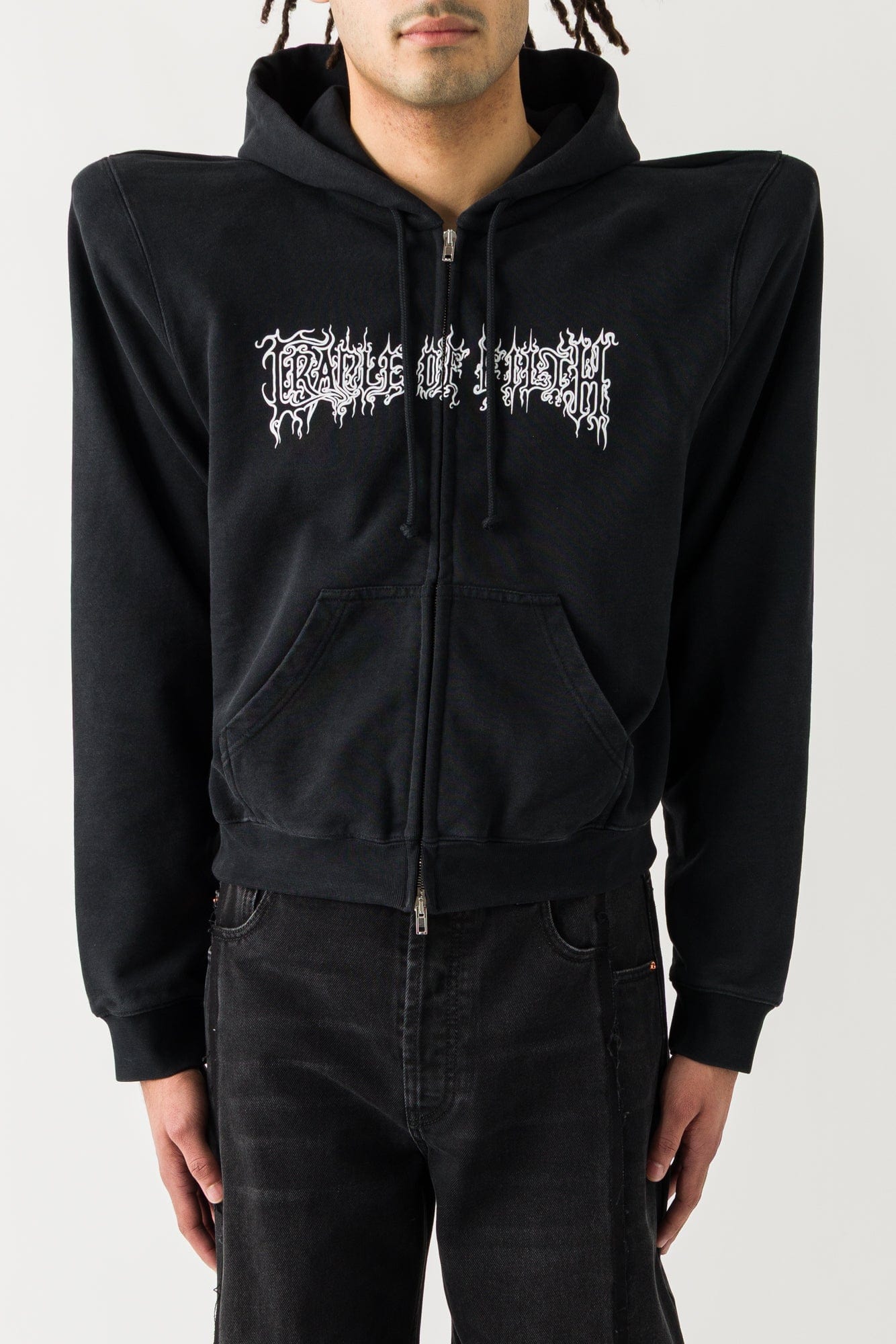 Vetements Logo Extreme Shoulder Fitted Zip-Up Hoodie – Antidote