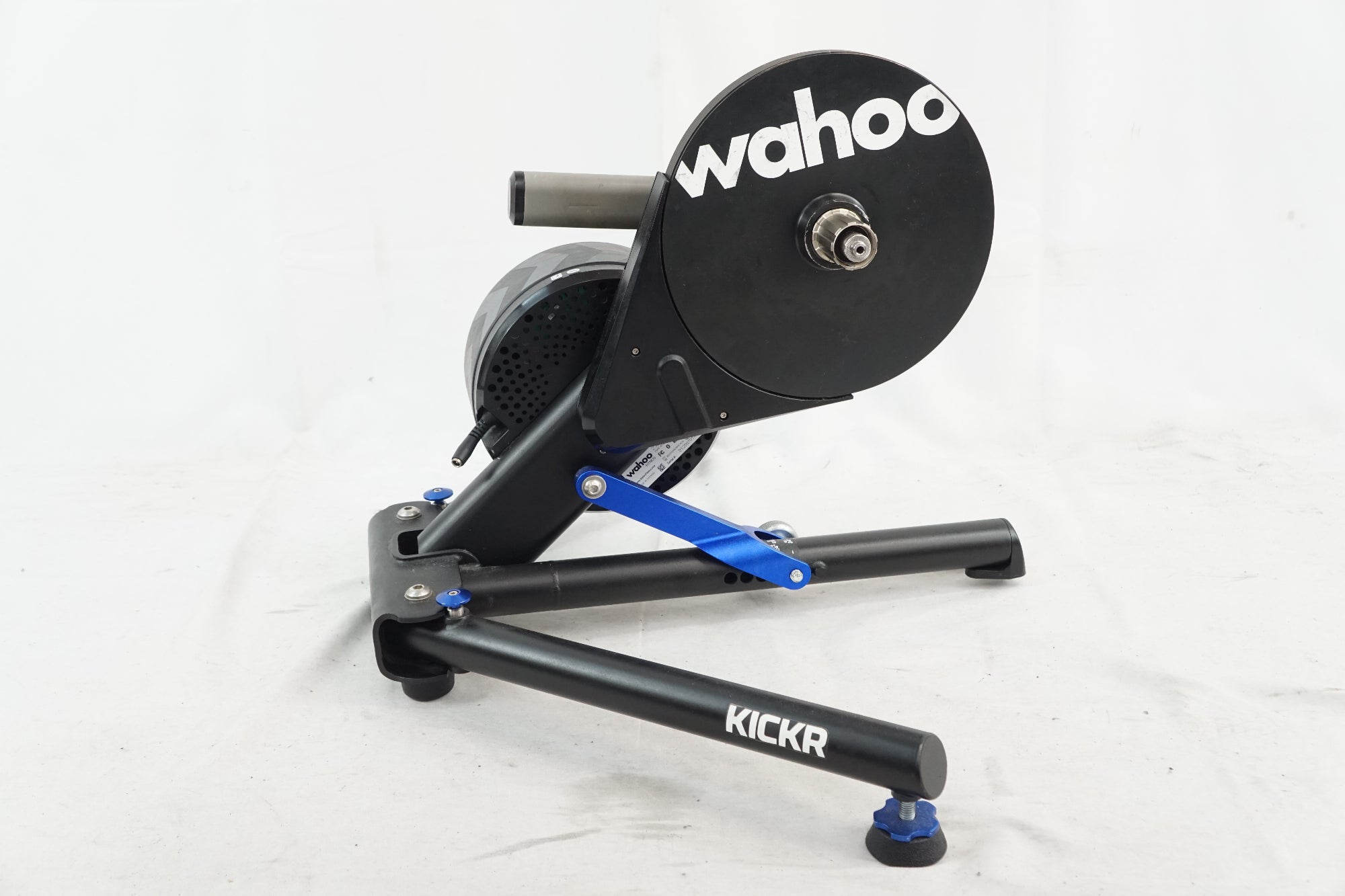 WAHOO 「ワフー」 KICKR スマートトレーナー / バイチャリ浦和ベース