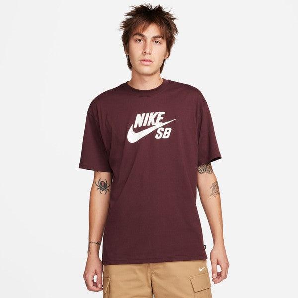Nike SB Logo Skate Tee Medium Burgundy Crush - White – Black Sheep