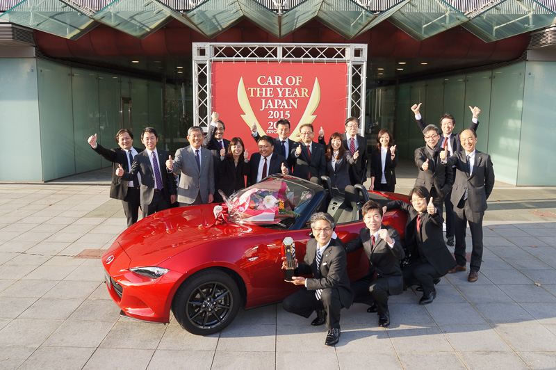 マツダ「ロードスター」が日本カー・オブ・ザ・イヤーに。SKYACTIV技術