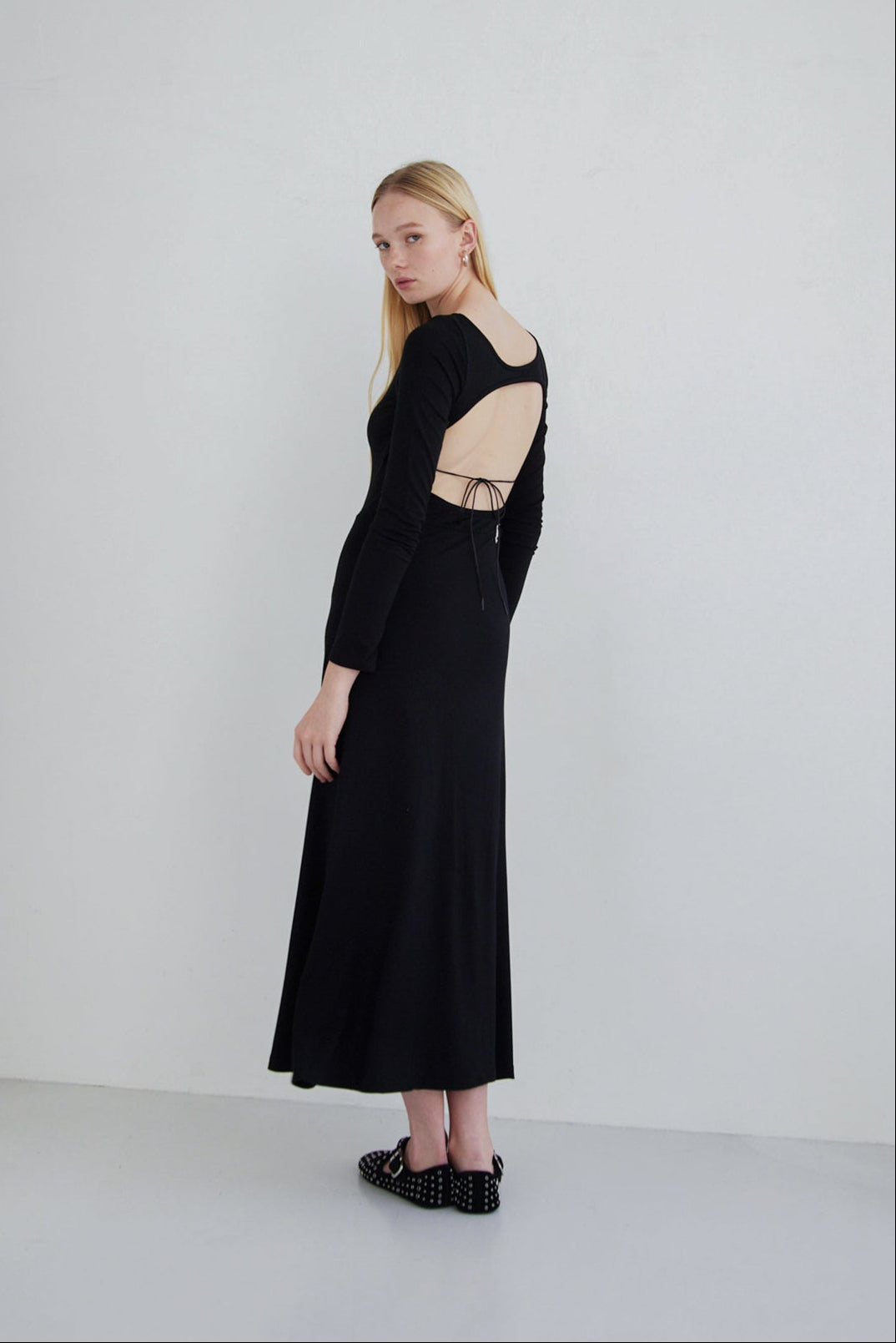 Collagen Open Back Dress – determ;