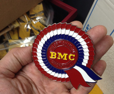 BMCグリルバッジを早速取り付けてみよう！: CLASSIC MINI PARTS の