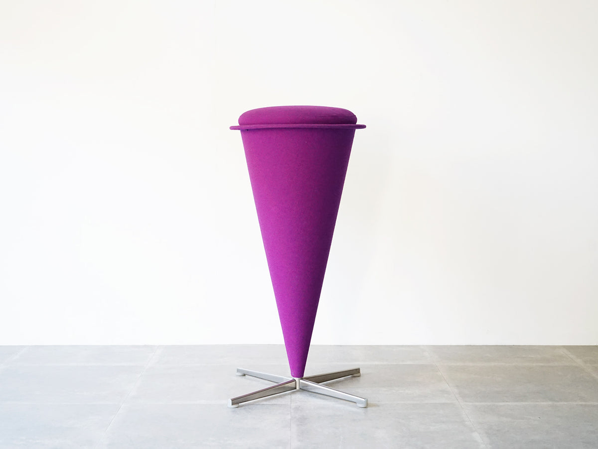 Verner Panton（ヴェルナー・パントン）コーンチェア “Cone” ピンク 紫