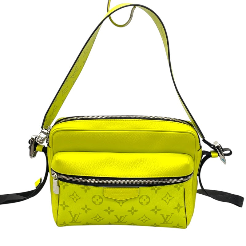 ルイ・ヴィトン LOUIS VUITTON アウトドアメッセンジャー M30943