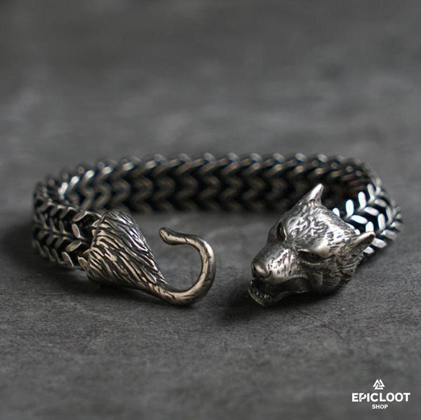 huge-fenrir-wolf-bracelet-