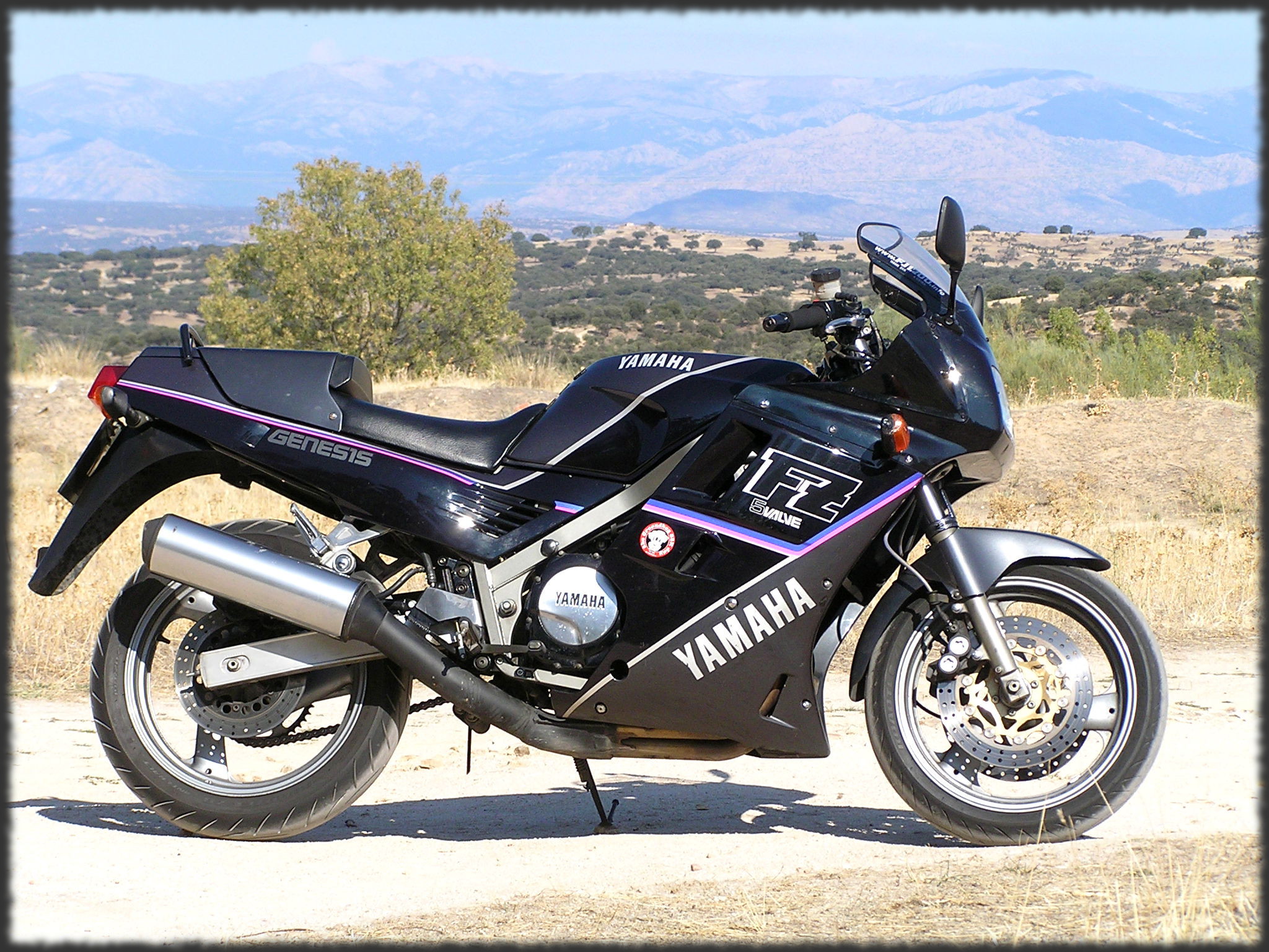 3KS FZ 750