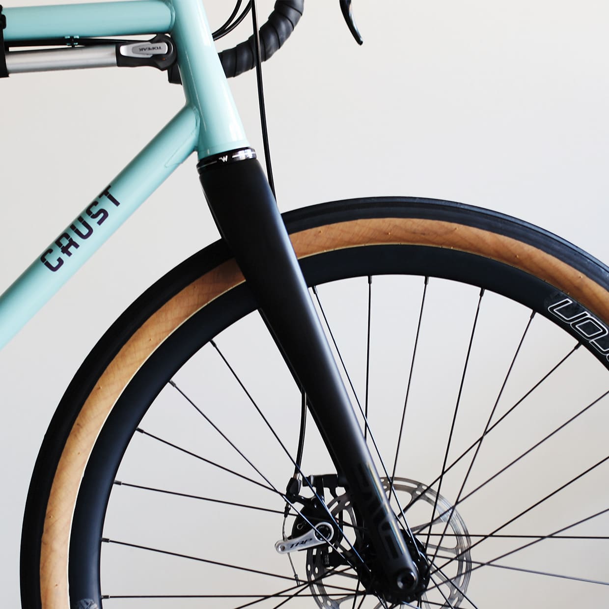 グラベルやCXに。EnveのGravel Disc Fork - 自転車通販 – Hakkle