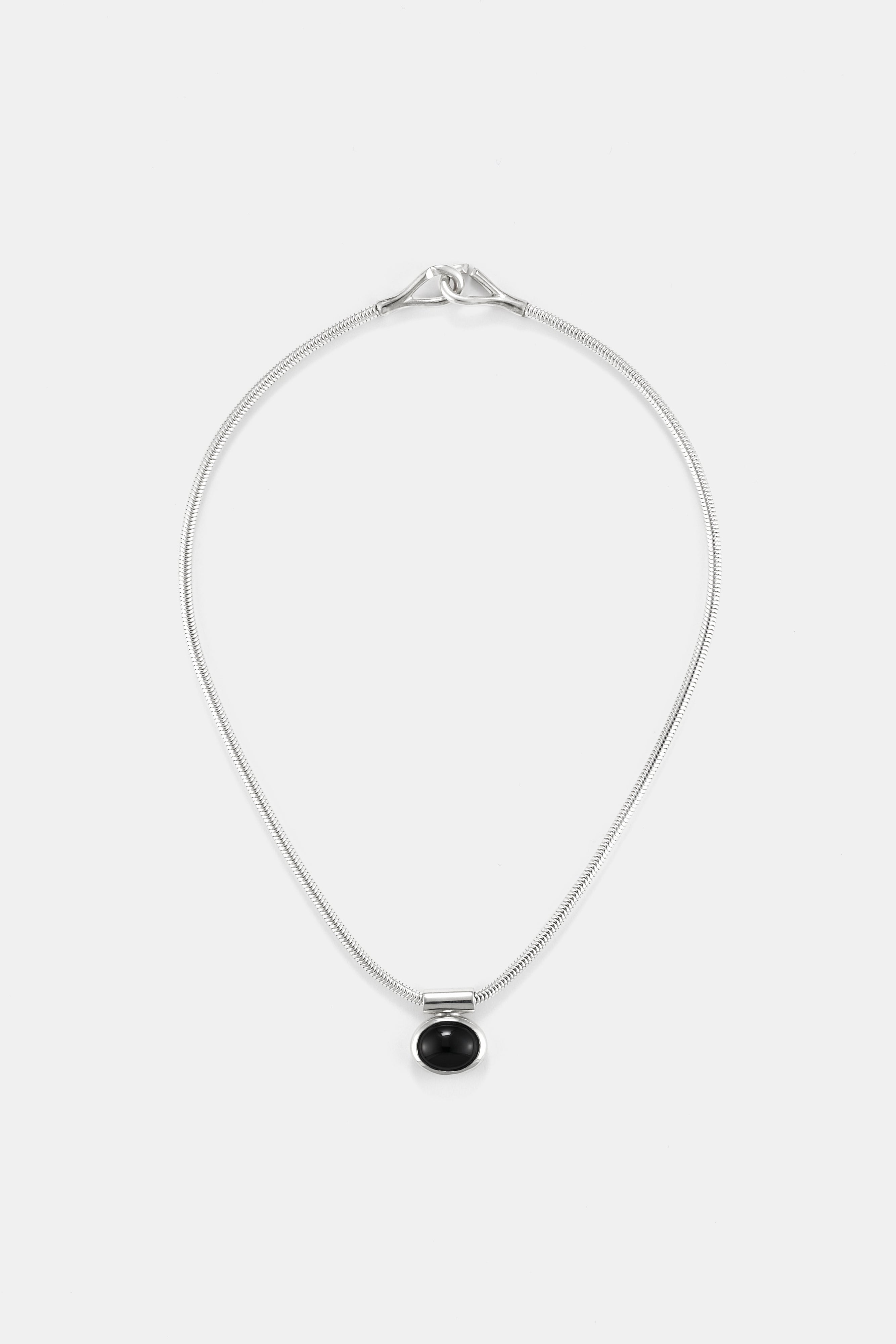 RENEE ONYX TOP NECKLACE – h'eres