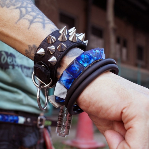更新0921□A.F.P. x WHEV_DIY CRYSTAL STUDS WRISTBAND□販売開始