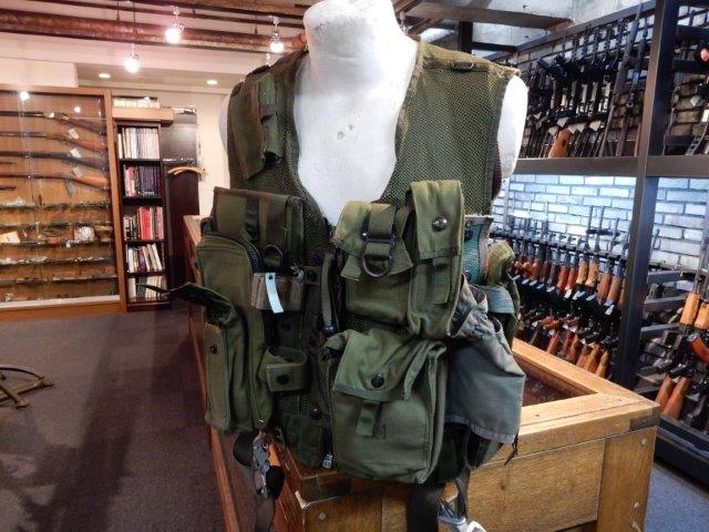 アメリカ軍 航空機搭乗員用CMU-30Pサバイバル・ベスト | Chicago Blog