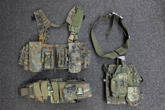 ドイツ連邦軍の装備品セットをヤフオクに出品中! | Chicago Blog