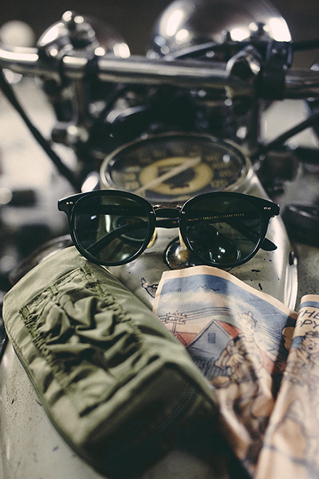 THE BARRACKSの人気モデル、THE JOHNSON再入荷。 | GLOBE SPECS blog