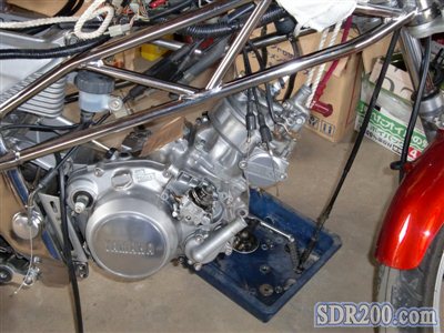 ヤマハ SDR200 “楽に出来るエンジン降ろし”編 | SDRブログ