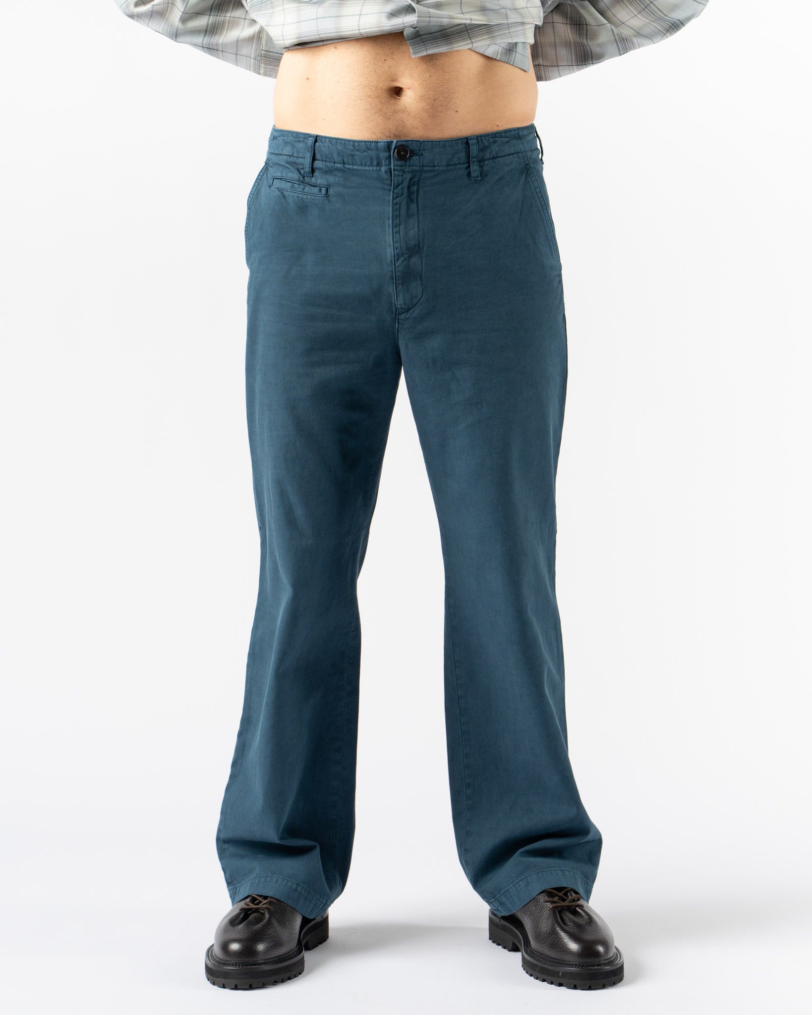 Auralee Product Dyed Finx Gabardine Pants in Dyed Navy Curated at