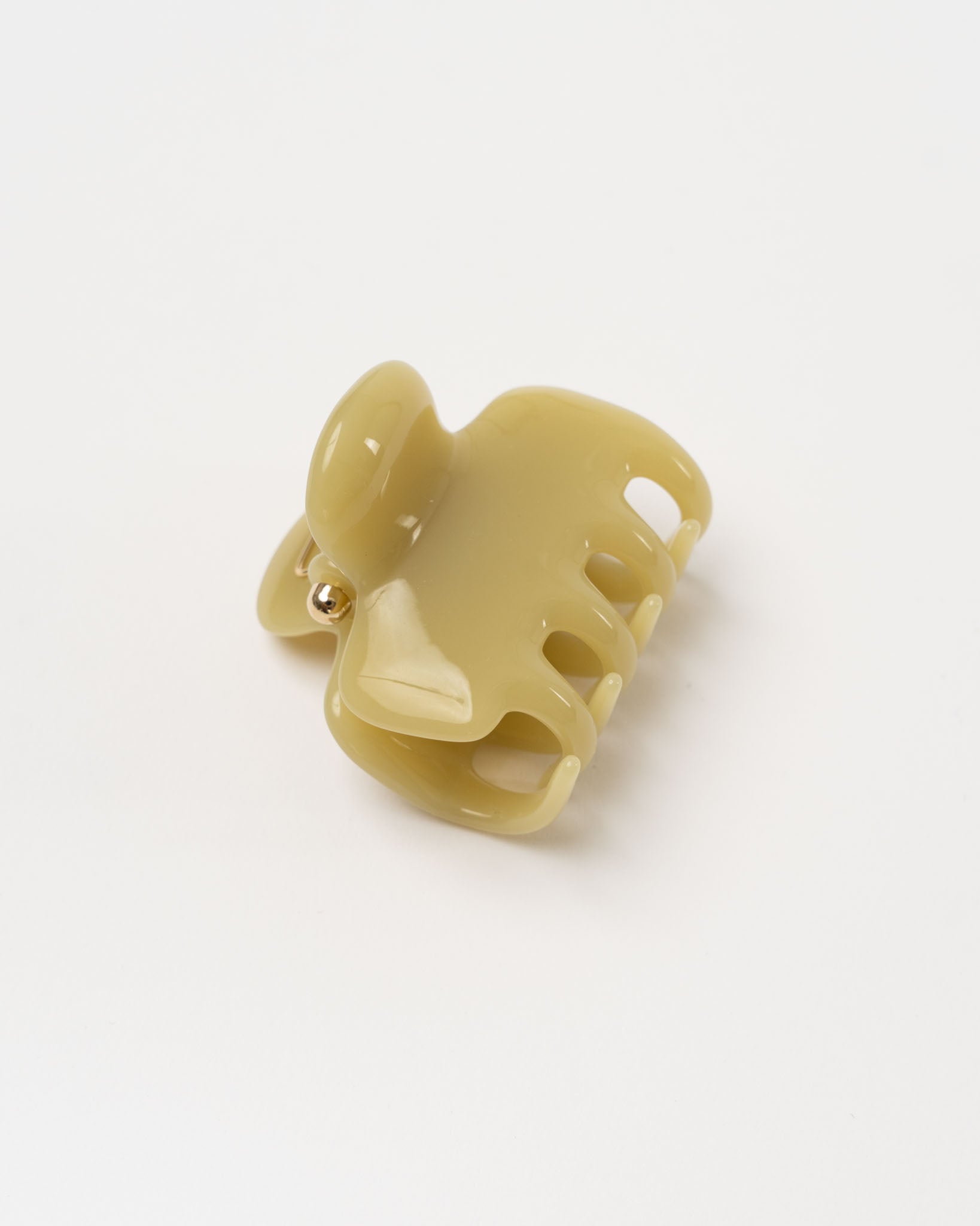 UNDO Hairware No. 2 Claw Clip in Avocado Curated at Jake and Jones