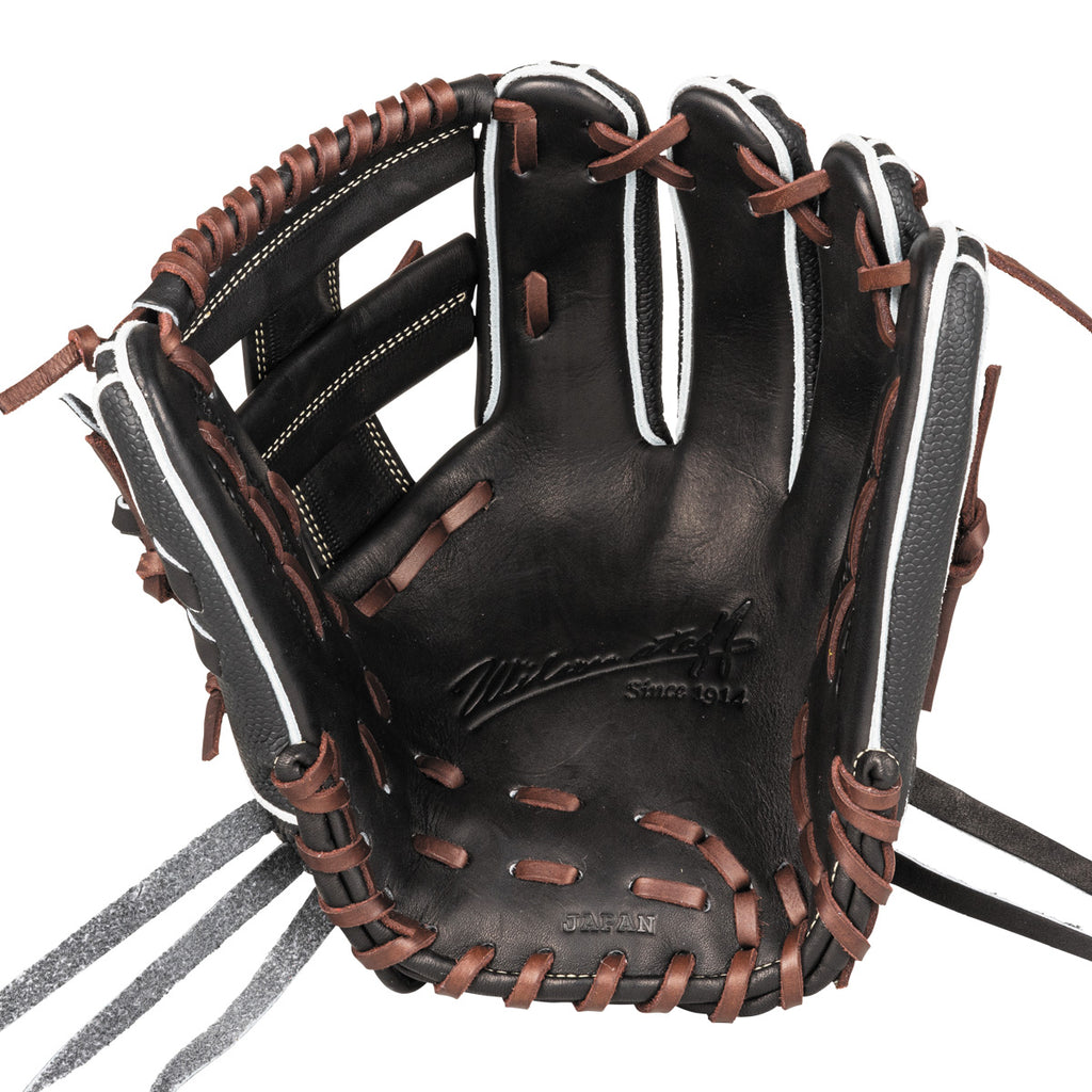 硬式用 Wilson Staff DUAL 内野手用 D5型 - ブラックSS by Wilson