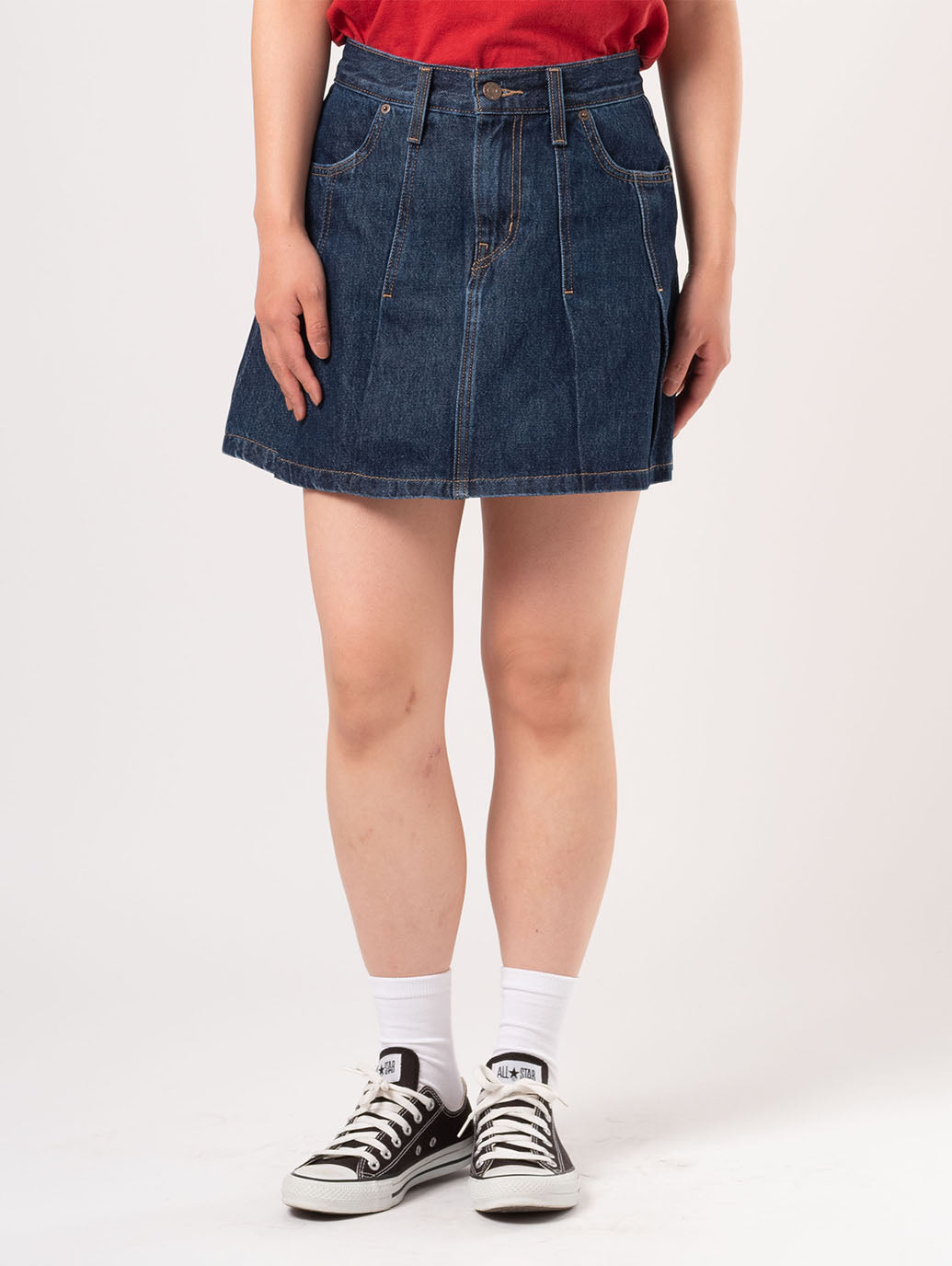 PLEATED ミニスカート ダークインディゴ – リーバイス®公式オンライン