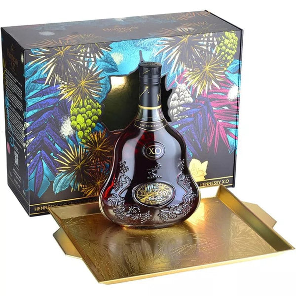 Hennessy XO Julien Colombier Cognac Gift Box – LP Wines & Liquors