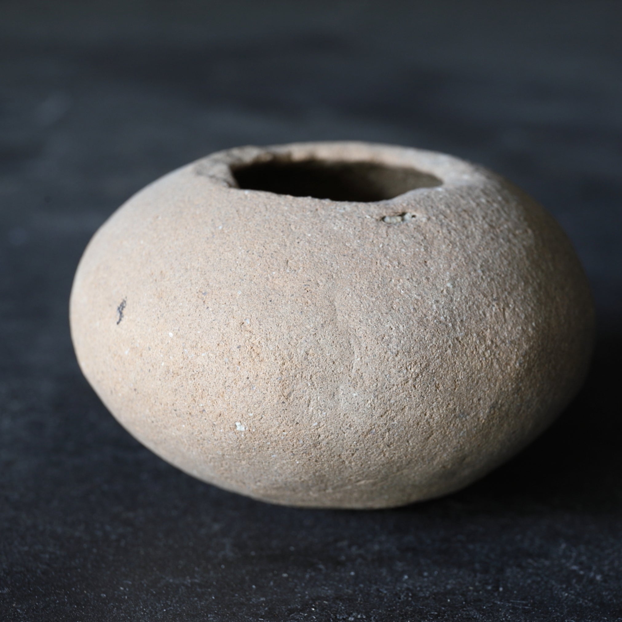 弥生–古墳時代 土師器 壺型土器（300BCE–581CE） | 入蘆花（ロカニイル）