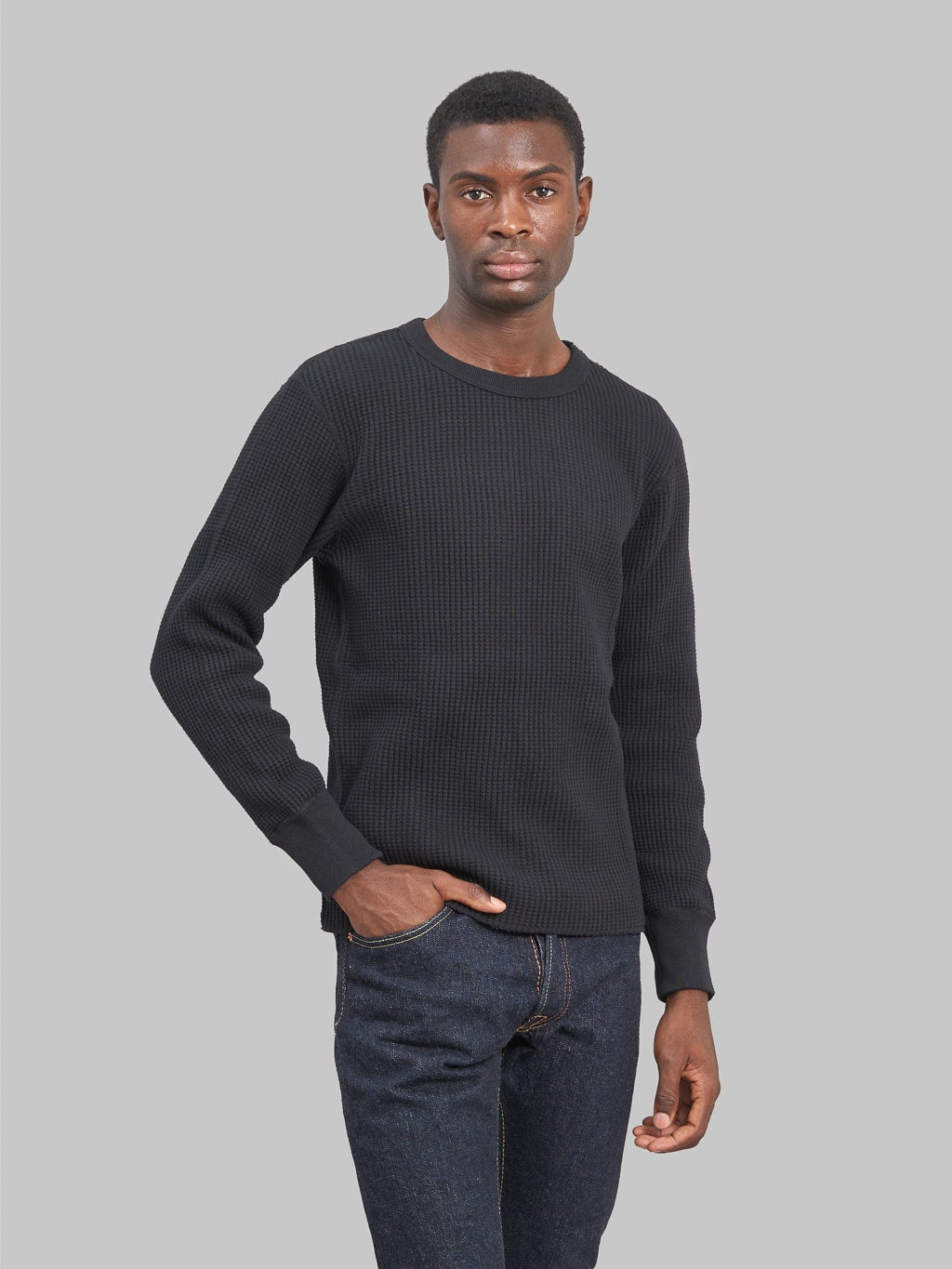 UES Big Waffle Thermal Crewneck Black | Heavyweight Cotton Layer
