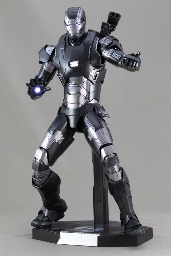 ホットトイズ ダイキャスト ウォーマシン マーク2 アベンジャーズ2 AOU
