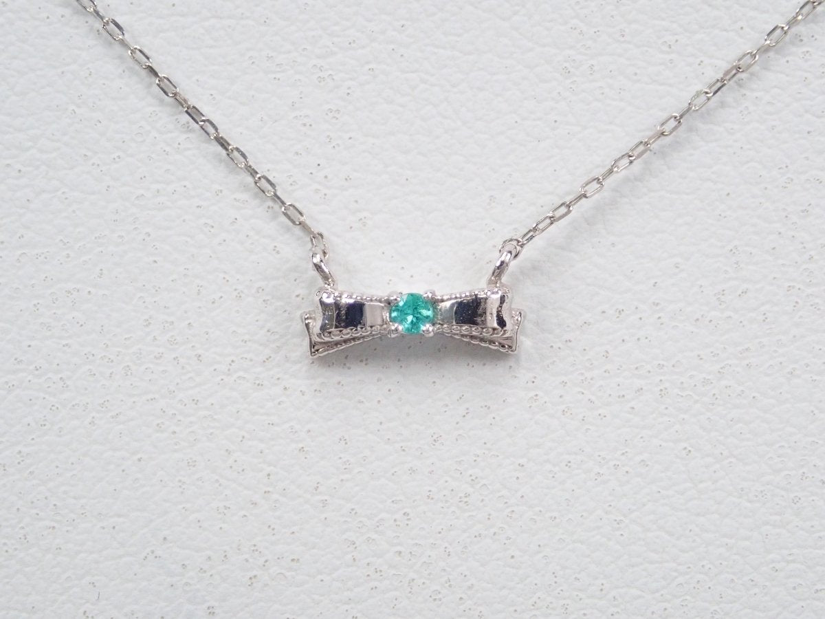 K18WGブラジル産パライバトルマリン0.01ct ペンダント（ネックレス）