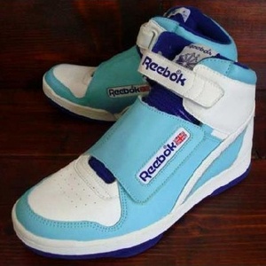 リーボック・エイリアンスタンパー（Reebok Alien Stomper