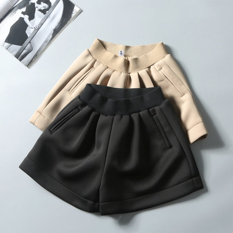 ボンディングショートパンツ – Salang