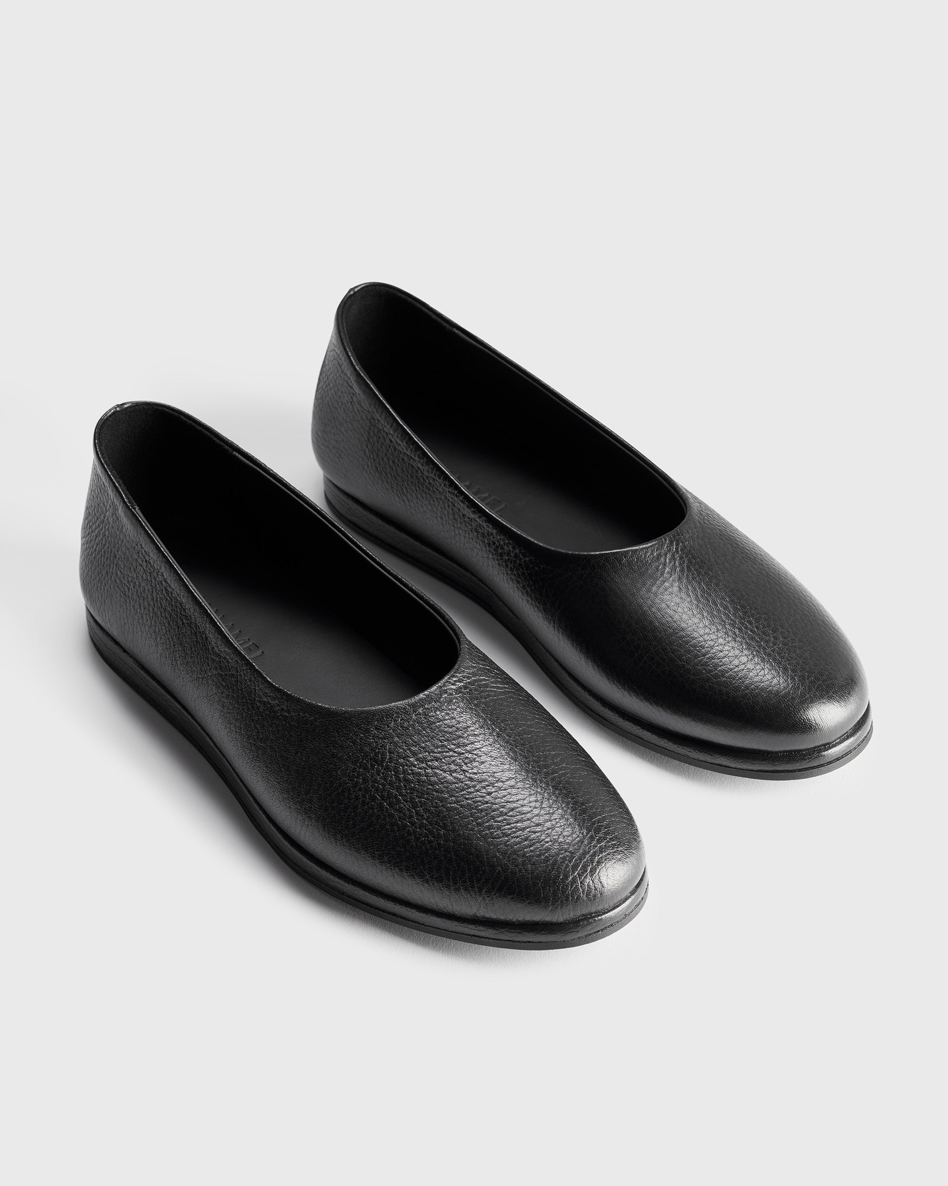City Slipper - Black Deerskin | Atelier Saman Amel