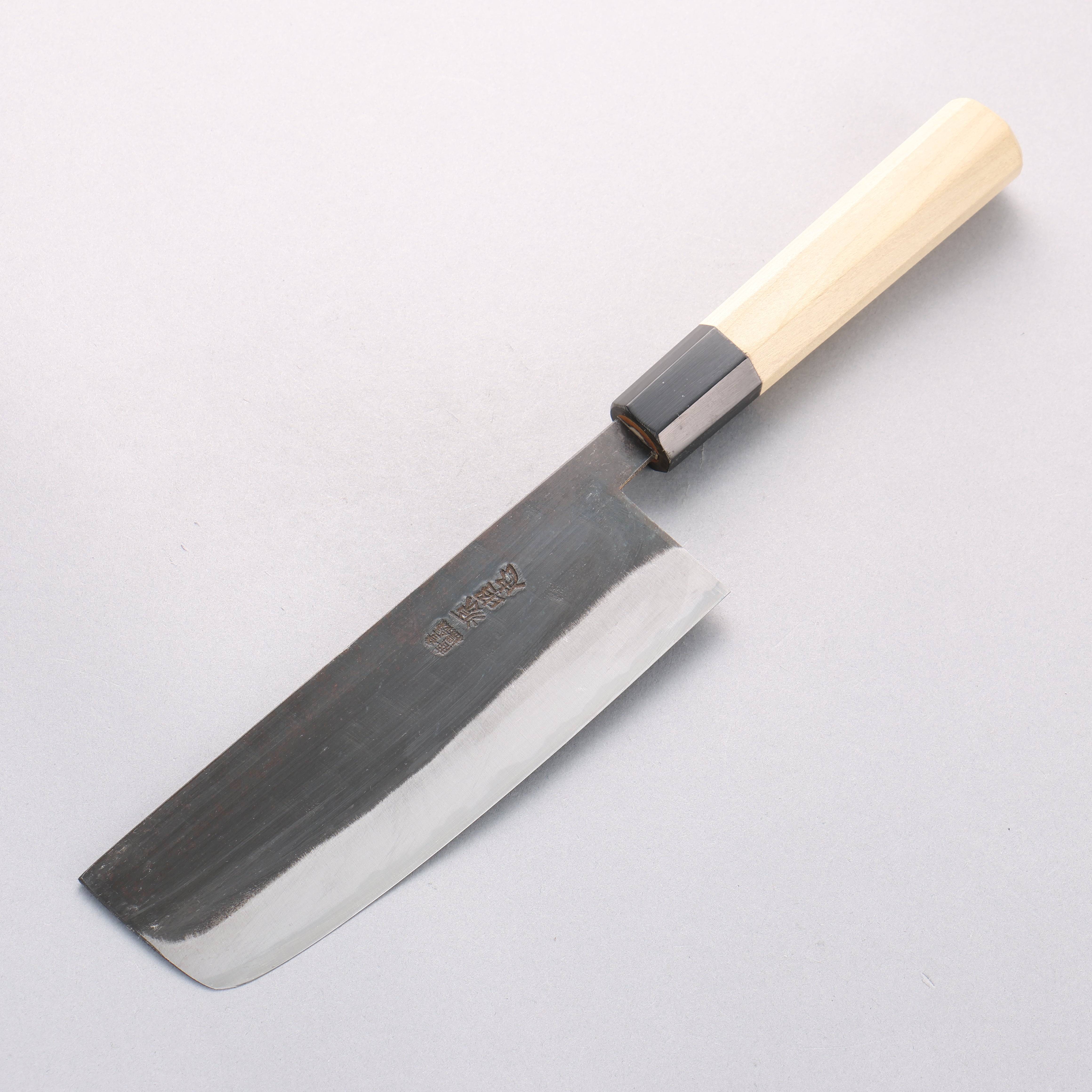 源 昭忠 白ニ鋼 黒打 菜切包丁 165mm 朴柄 – 清助刃物 Japan