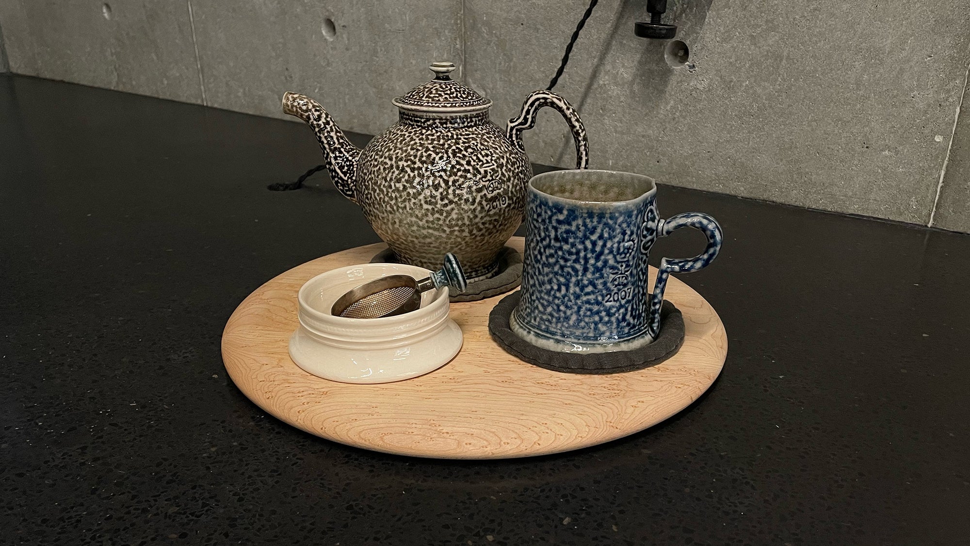 私の茶道具】スティーヴ・ハリソンの茶器 − FOOTWORKS 森 健 – 煎茶堂