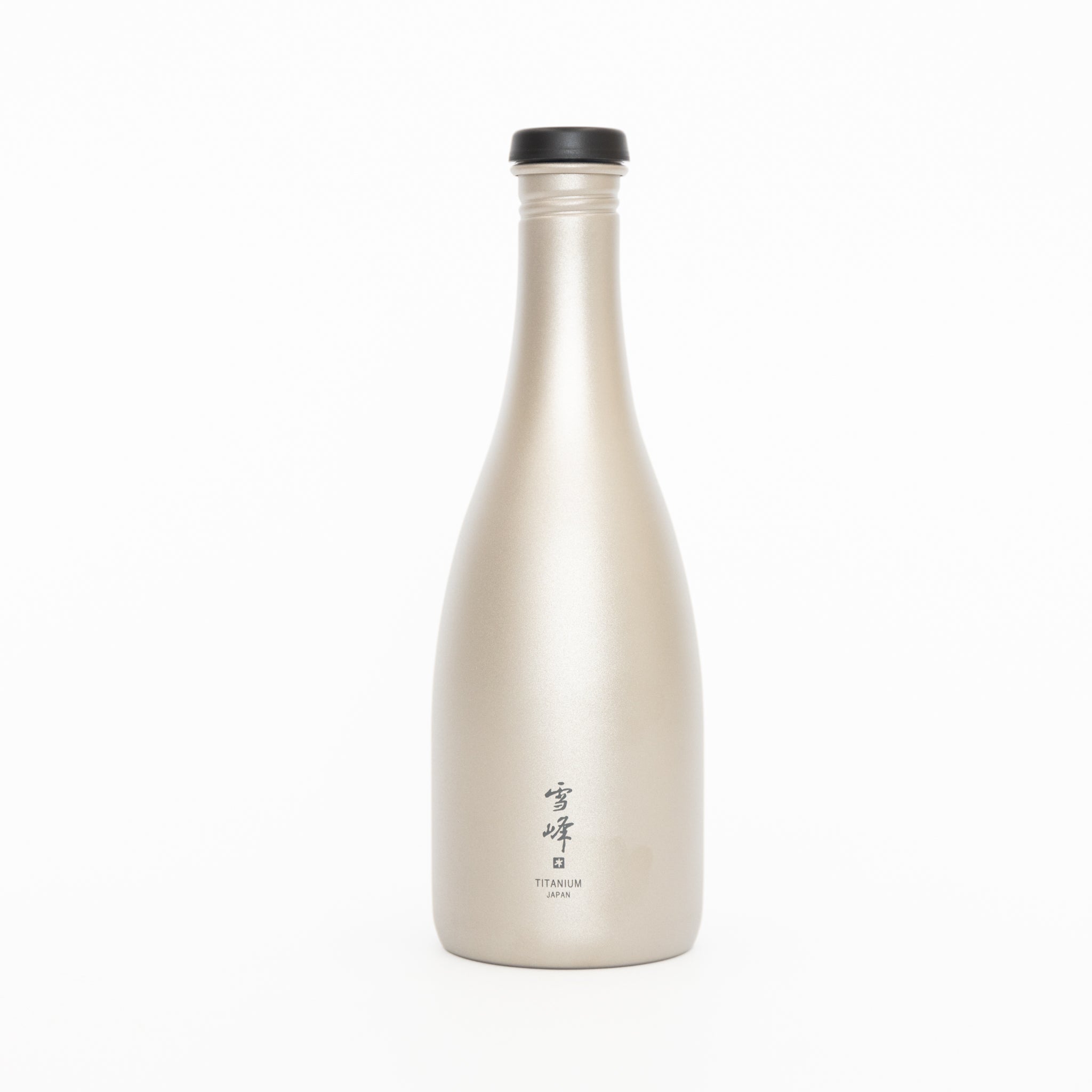 snow-peak-titanium-sake-bottle