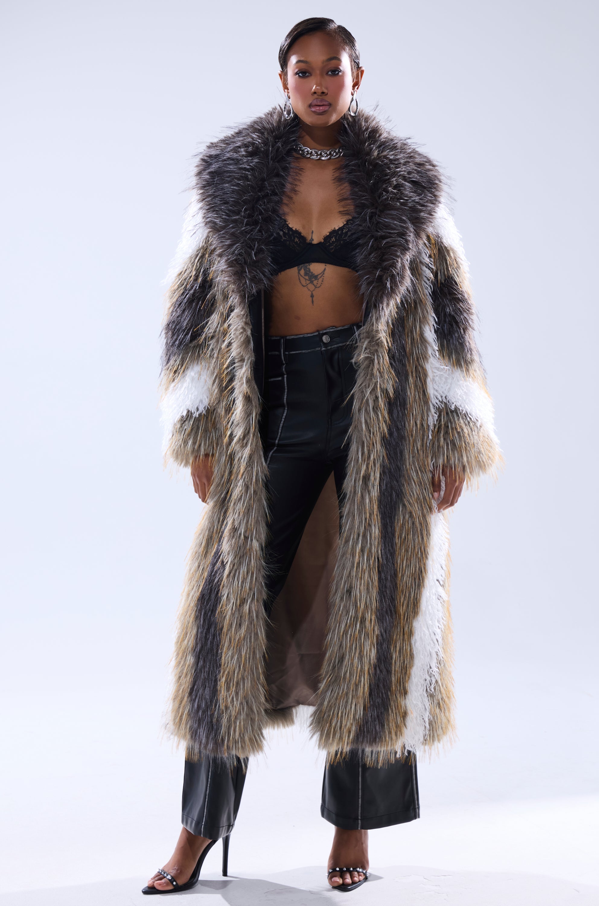 POISON IVY FAUX FUR COAT – AKIRA