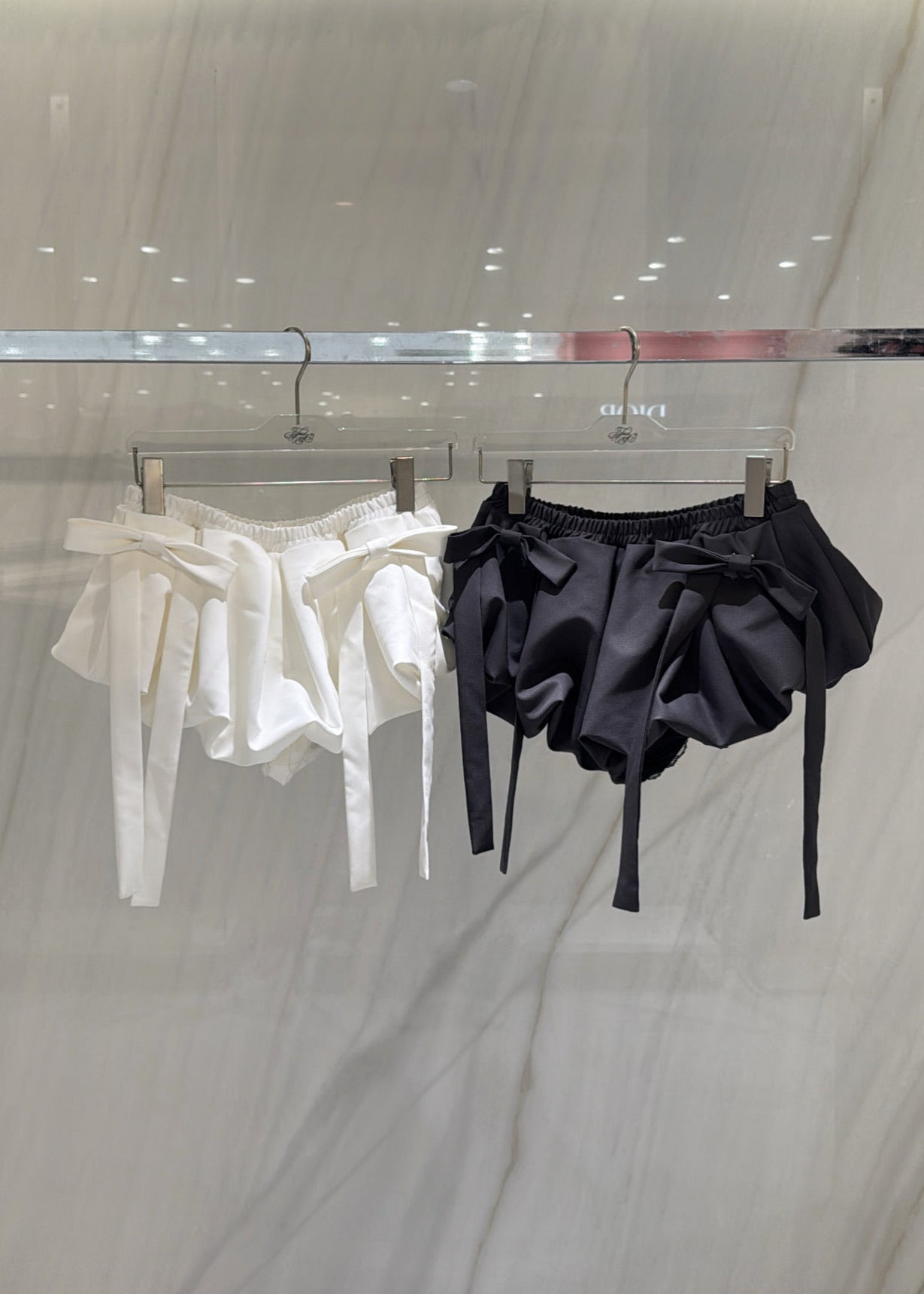 ribbon ballon mini skirt – Treat Ürself