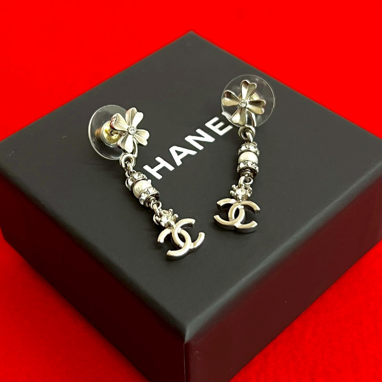 CHANEL シャネル ピアス – Trip