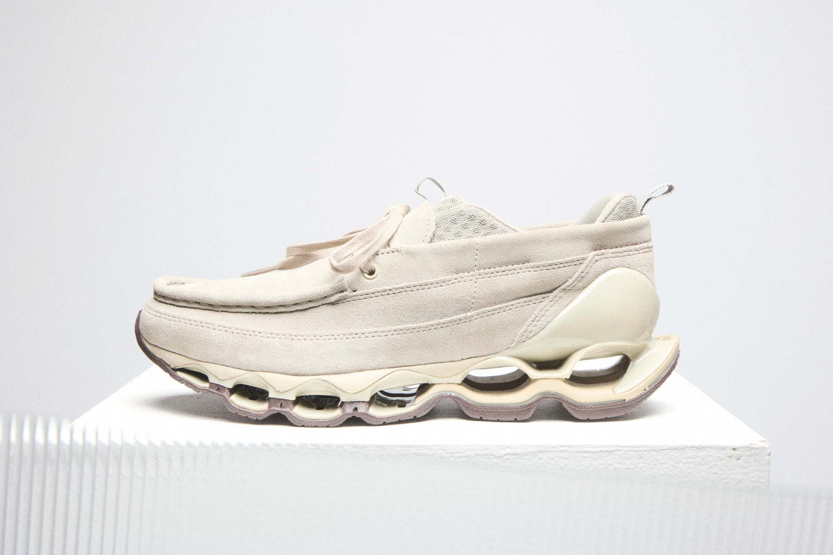 Mizuno Wave Prophecy Moc | UP THERE