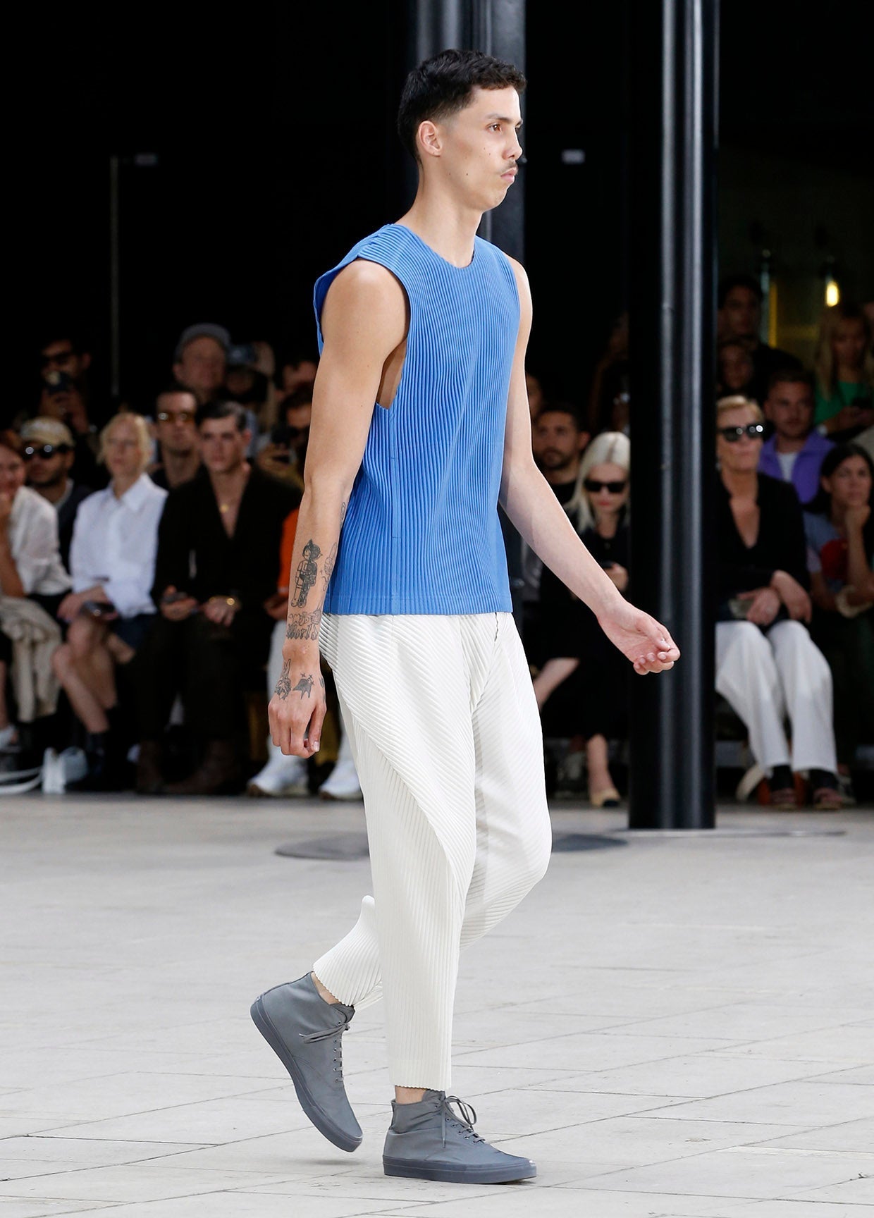 HOMME PLISSÉ ISSEY MIYAKE SPRING SUMMER 2023 COLLECTIONS27 – ISSEY