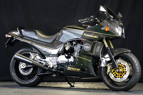 GPZ900R Ninja (1984-2003) アッパーカウルSTD --