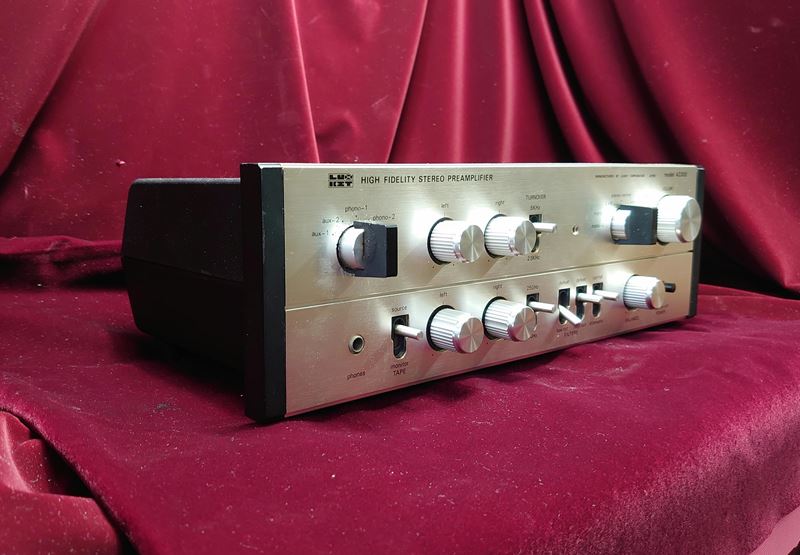 ラックスマン LUXMAN A3300 真空管プリアンプ