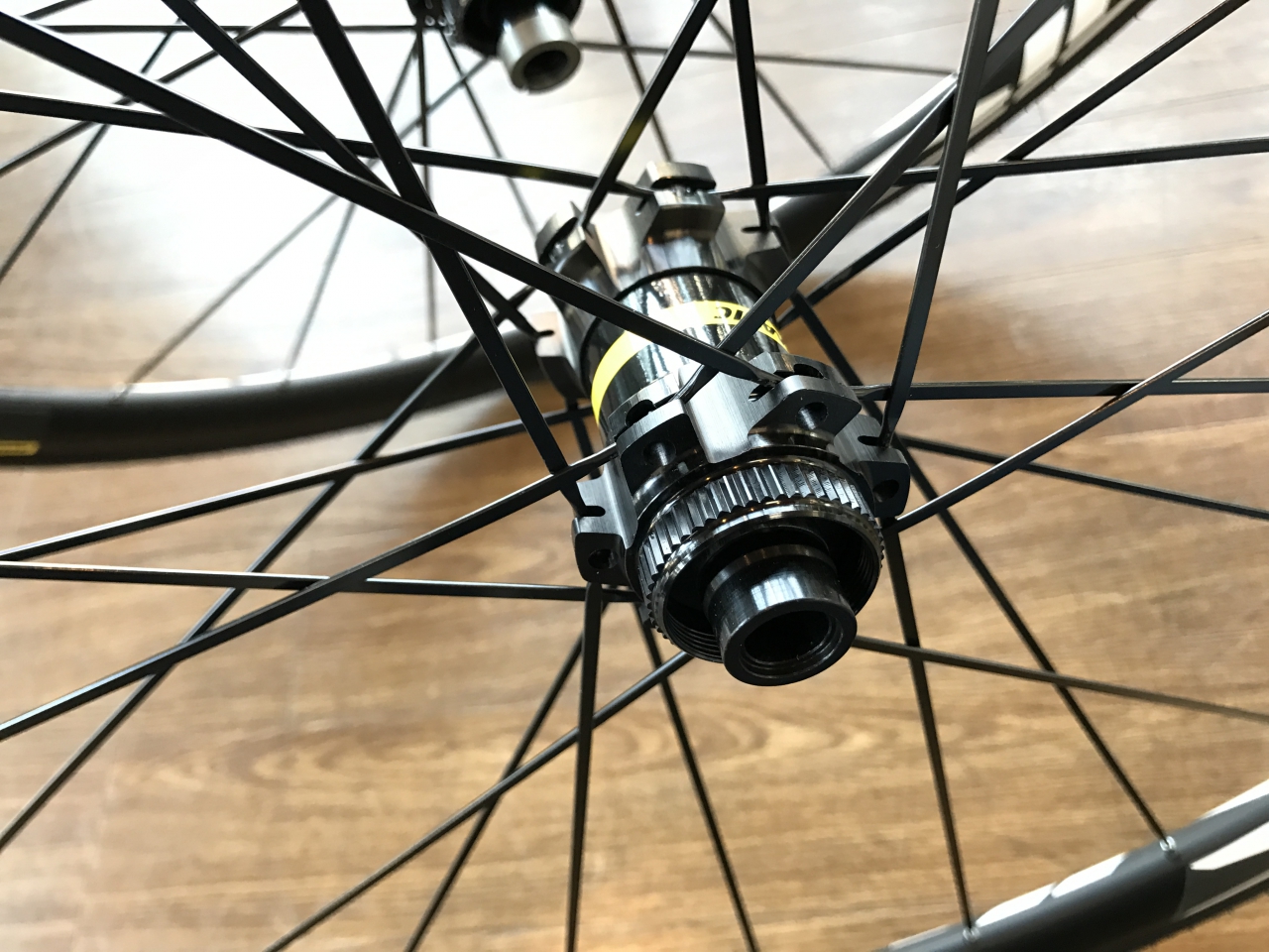 MAVIC COSMIC ELITE UST DISC 入荷！ | Climb cycle sports