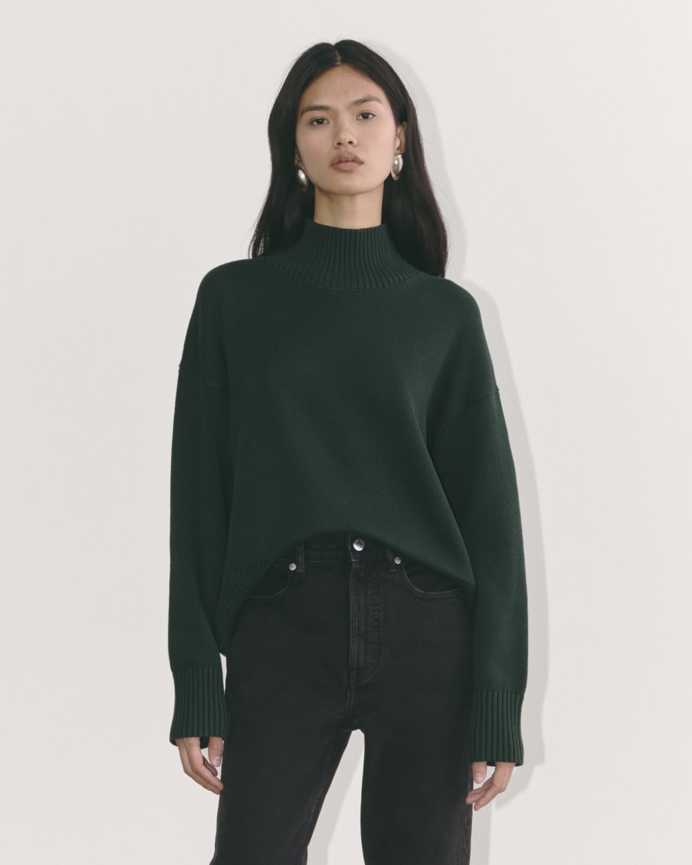 The Boxy Turtleneck in Everyday Cotton | Scarab – Everlane