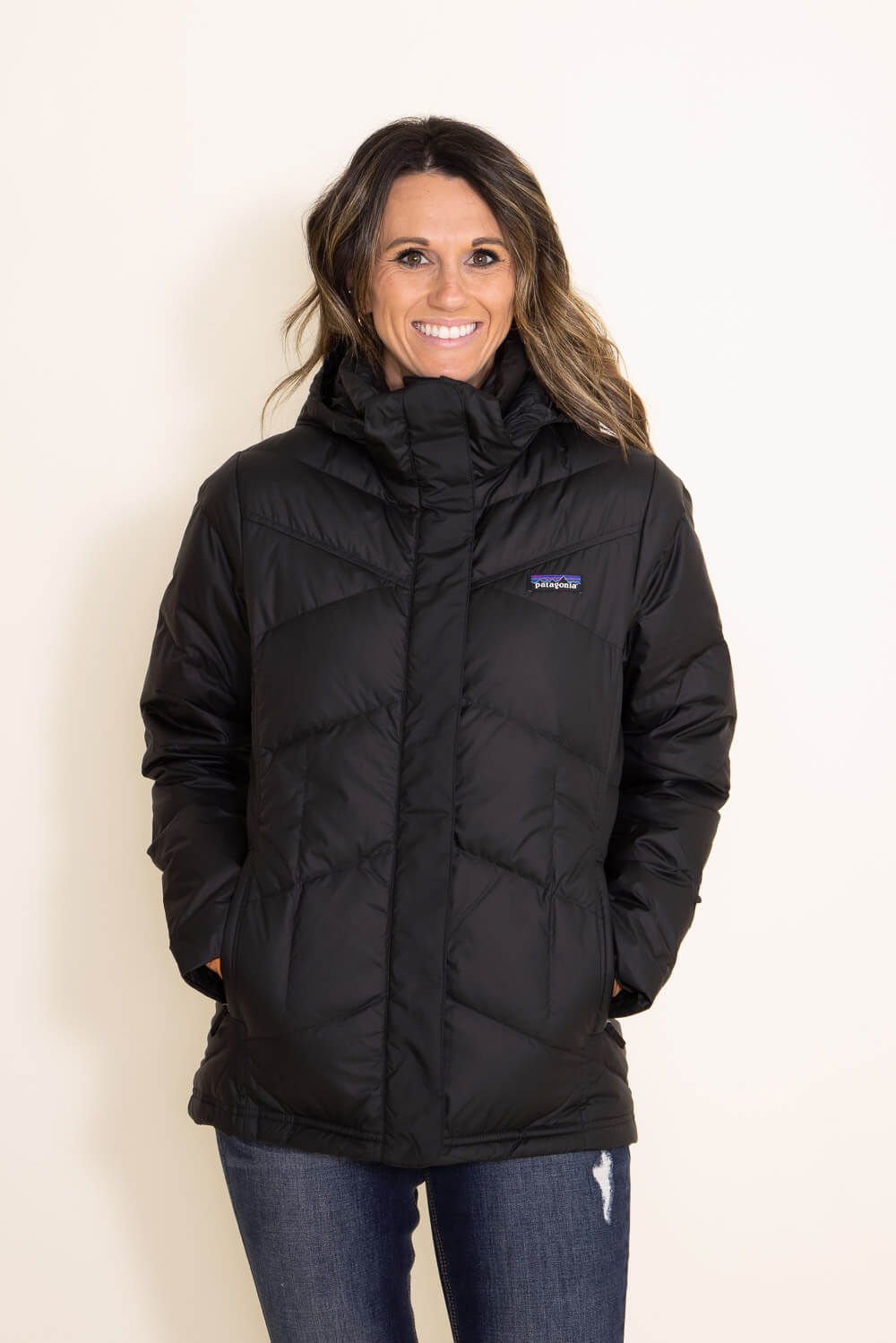 Patagonia Women's Down With It Jacket in Black | 28041-BLK – Glik's