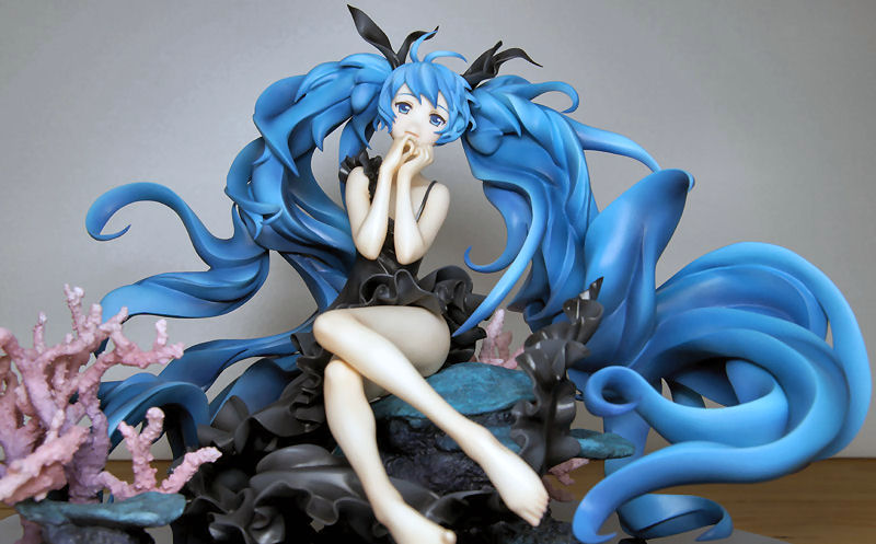 Amazing GSC 1/8 Hatsune Miku Deep Sea Girl Ver. [初音ミク 深海少女